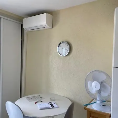 Climatise A 50 M Des Thermes *